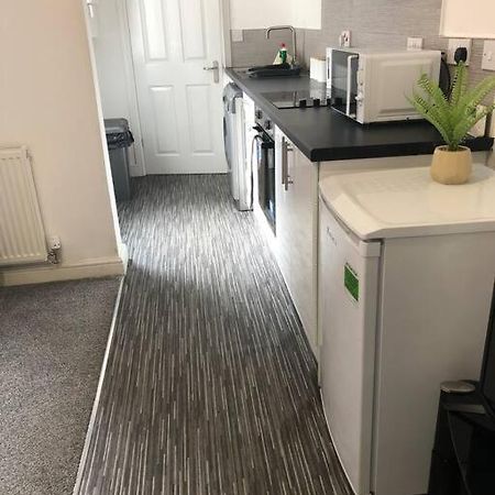 Simple And Sweet, Flat On Lewis Street - 1 Br Apartment Stoke-on-Trent Luaran gambar