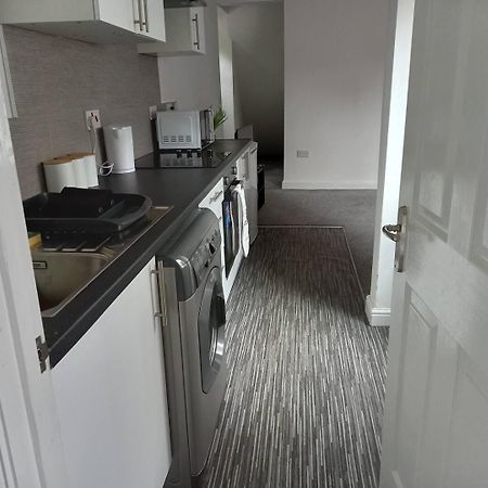 Simple And Sweet, Flat On Lewis Street - 1 Br Apartment Stoke-on-Trent Luaran gambar
